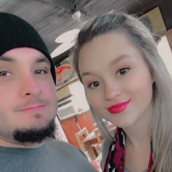 Meet your Posher, Jena - Picture 1 of 1